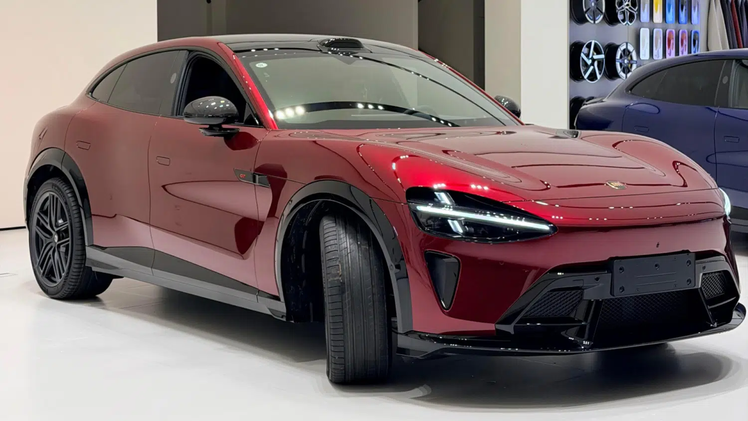 Xiaomi YU7 GT: новый SUV с 990 л.с. и 705 км пробега в 2026 году